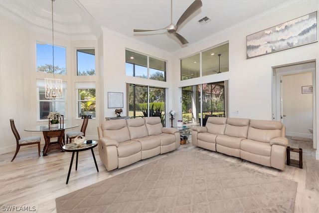 19496 La Serena DR, Estero, FL 33967