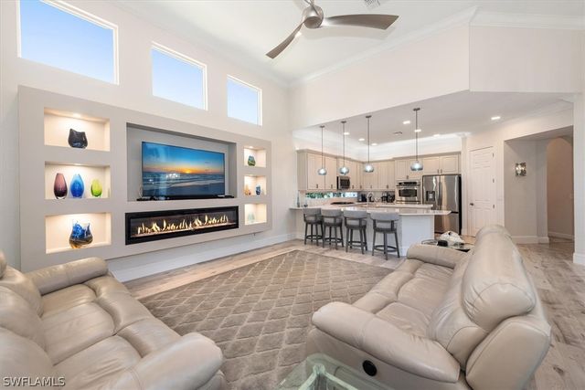 19496 La Serena DR, Estero, FL 33967