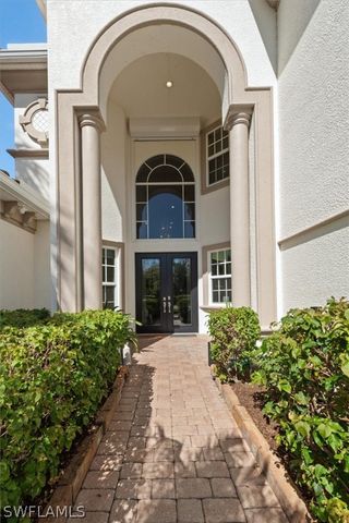 19496 La Serena DR, Estero, FL 33967