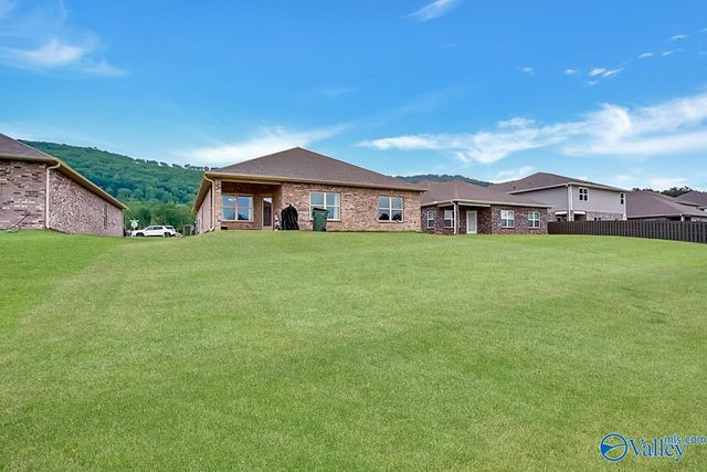 9119 Monteagle Boulevard, Owens Cross Roads, AL 35763