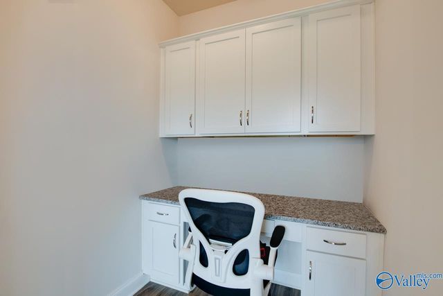 9119 Monteagle Boulevard, Owens Cross Roads, AL 35763