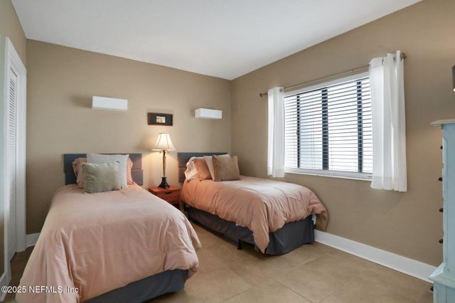 601 1ST Street S 3C, Jacksonville Beach, FL 32250