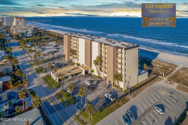 601 1ST Street S 3C, Jacksonville Beach, FL 32250