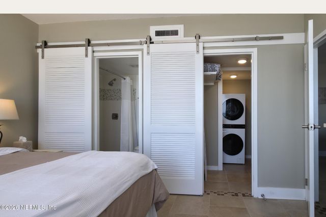 601 1ST Street S 3C, Jacksonville Beach, FL 32250