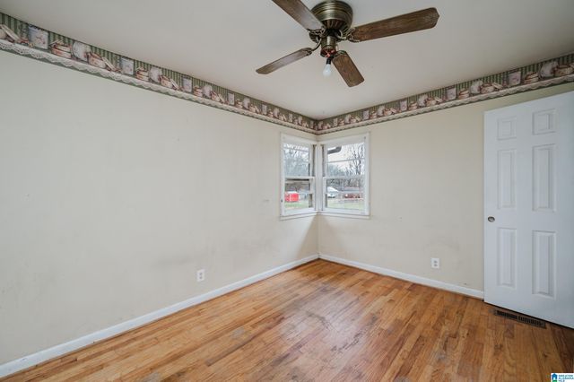2017 29TH AVENUE, Bessemer, AL 35023