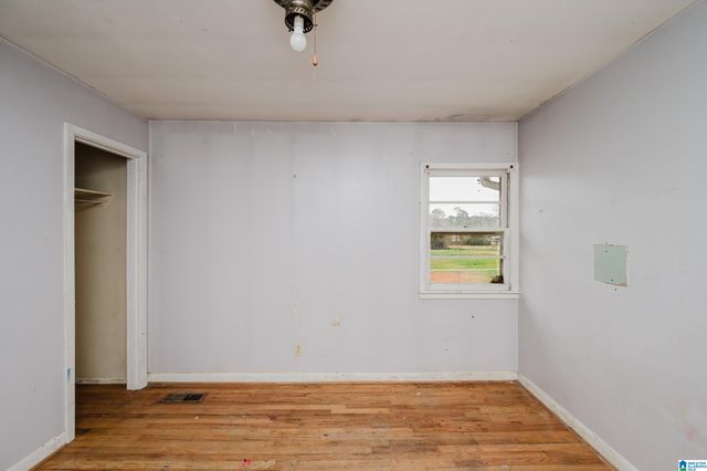 2017 29TH AVENUE, Bessemer, AL 35023