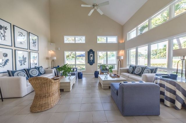 8382 Satin Leaf Court 8382, Vero Beach, FL 32963