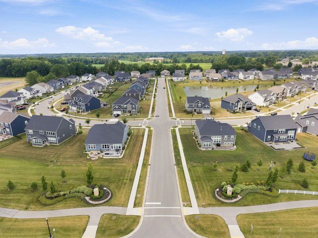 318 Solar Wind Road, Delaware, OH 43015