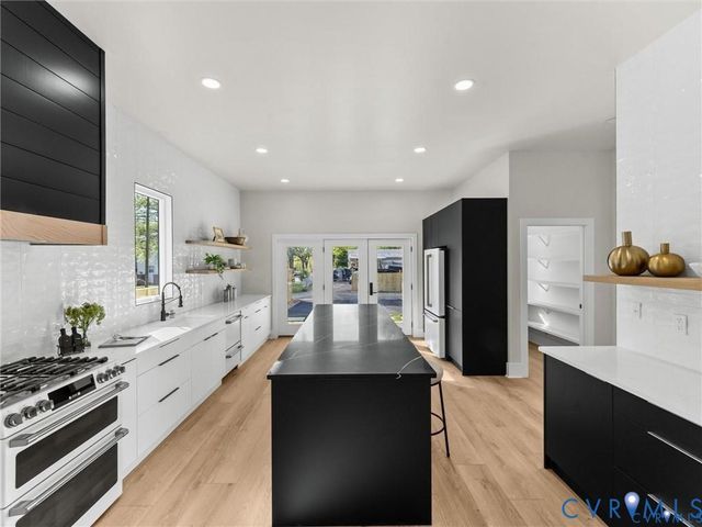 2200 3Rd Ave, Richmond, VA 23222