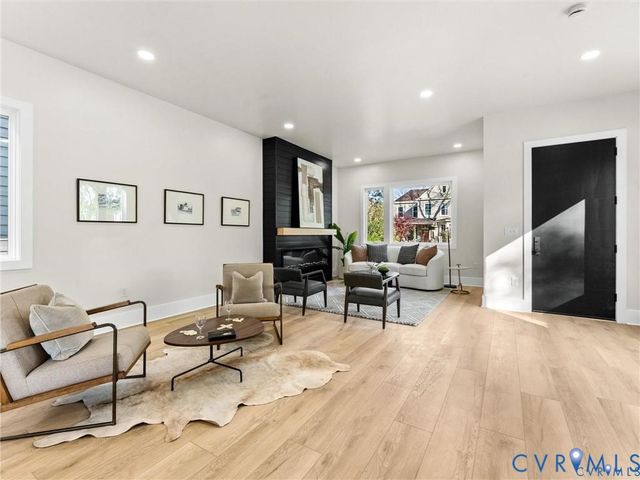 2200 3Rd Ave, Richmond, VA 23222