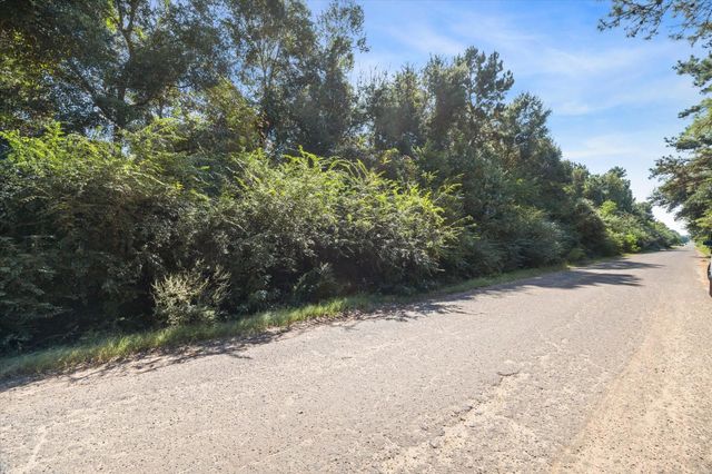 0 Hampton Wood Drive, Tomball, TX 77377