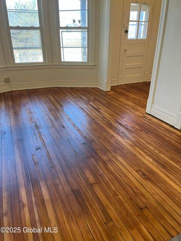 41-43 N Manning Boulevard, Albany, NY 12206