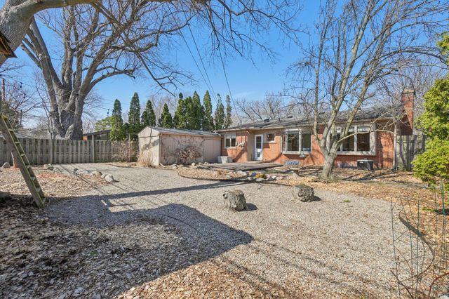 1957 Coronada Drive, Ann Arbor, MI 48103