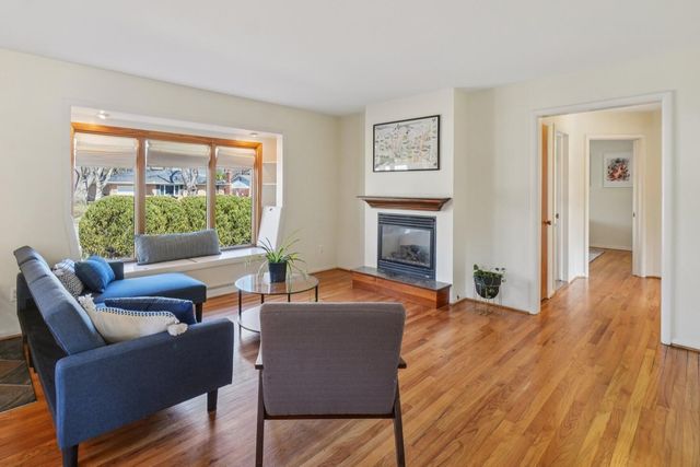 1957 Coronada Drive, Ann Arbor, MI 48103