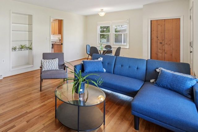 1957 Coronada Drive, Ann Arbor, MI 48103