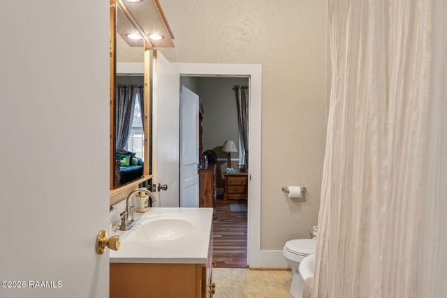 805 Jane Street, New Iberia, LA 70563