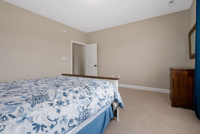 575 Boring Chapel Road Apt 25, Johnson City, TN 37615