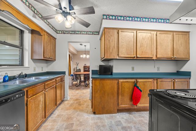 75 Country View Drive, Eastanollee, GA 30538