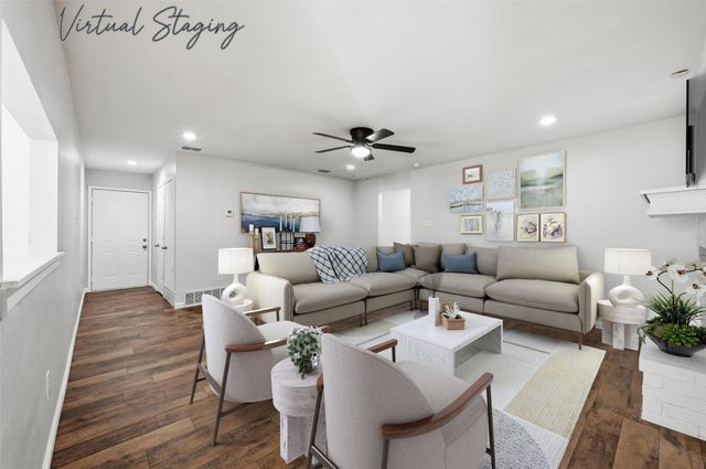 5608 Twin Oaks Drive, Haltom City, TX 76148