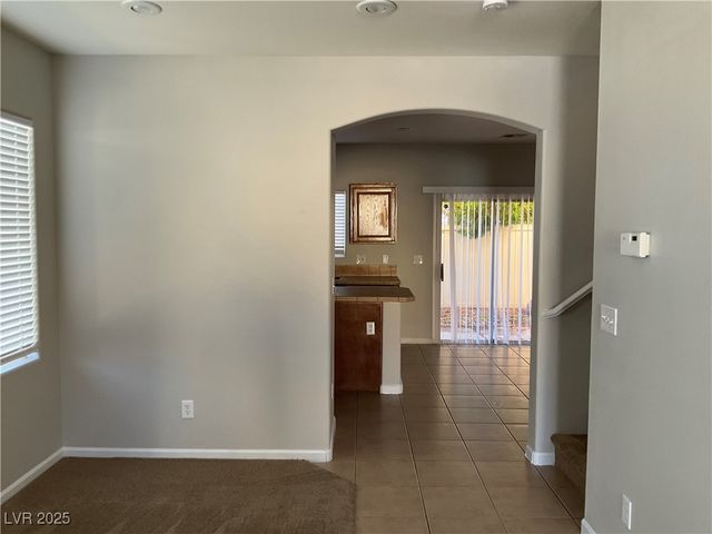 5851 West Santoli Avenue, Las Vegas, NV 89139