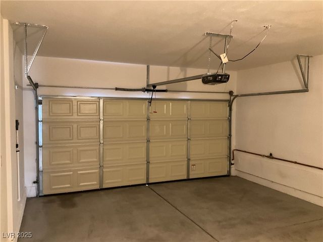 5851 West Santoli Avenue, Las Vegas, NV 89139