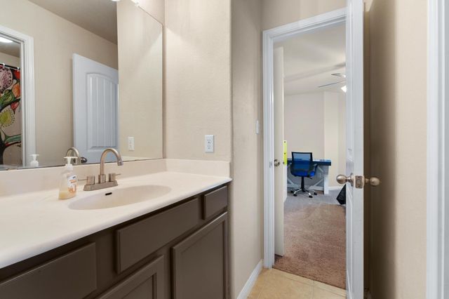 193 Camden CV, Buda, TX 78610