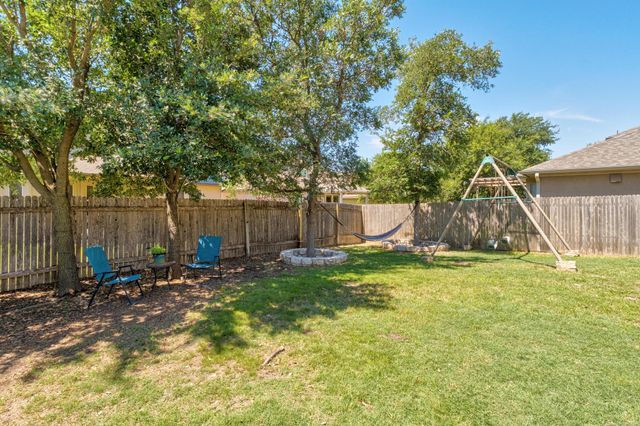 193 Camden CV, Buda, TX 78610