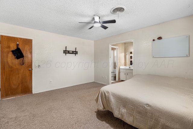 1518 Ruskin Circle Drive, Dimmitt, TX 79027