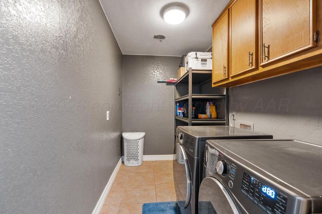 1518 Ruskin Circle Drive, Dimmitt, TX 79027