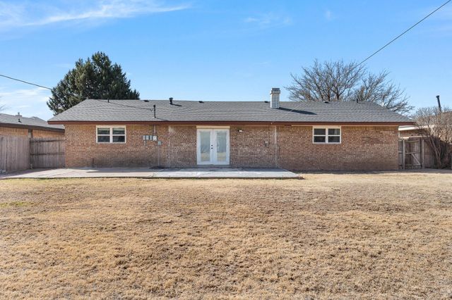 1518 Ruskin Circle Drive, Dimmitt, TX 79027