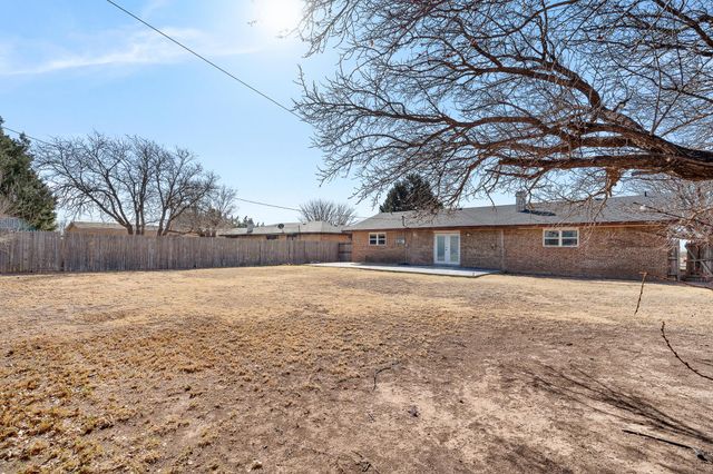1518 Ruskin Circle Drive, Dimmitt, TX 79027