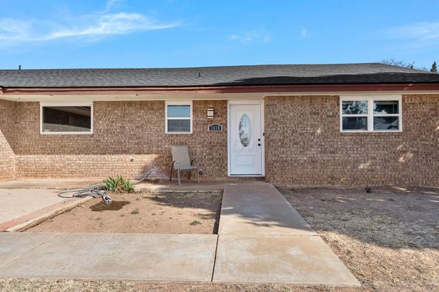 1518 Ruskin Circle Drive, Dimmitt, TX 79027