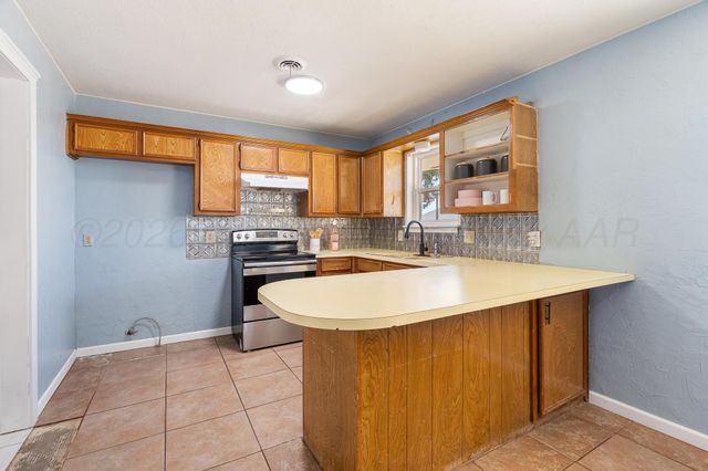 1518 Ruskin Circle Drive, Dimmitt, TX 79027