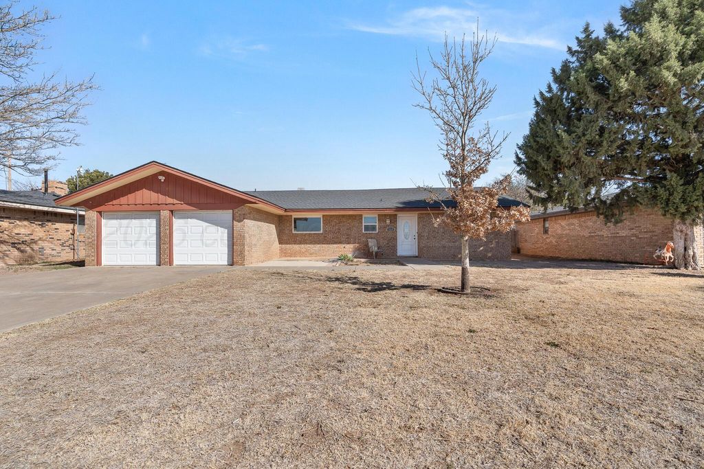 1518 Ruskin Circle Drive, Dimmitt, TX 79027