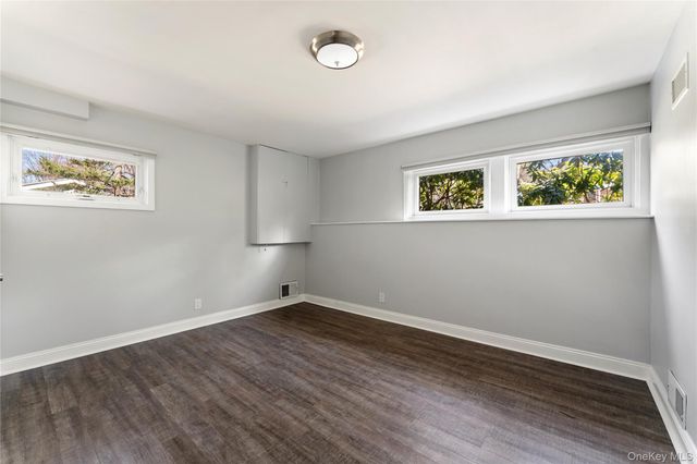 236 Robert Drive, New Rochelle, NY 10804
