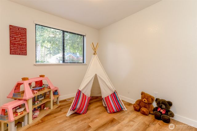 11706 16th Avenue NW, Gig Harbor, WA 98332