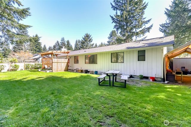 11706 16th Avenue NW, Gig Harbor, WA 98332