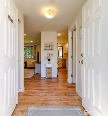 11706 16th Avenue NW, Gig Harbor, WA 98332
