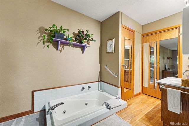 8789 W 68th Avenue, Arvada, CO 80004