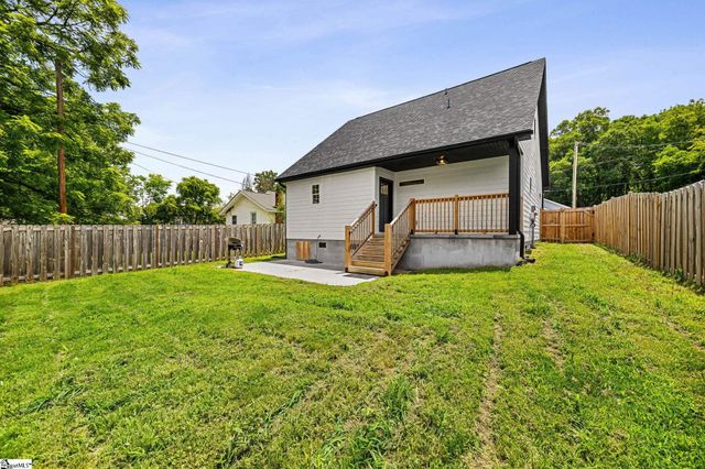 103 Clayton Street, Greer, SC 29650