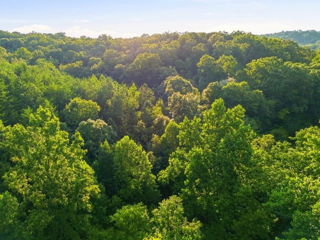 208 County Road 44, Athens, TN 37303