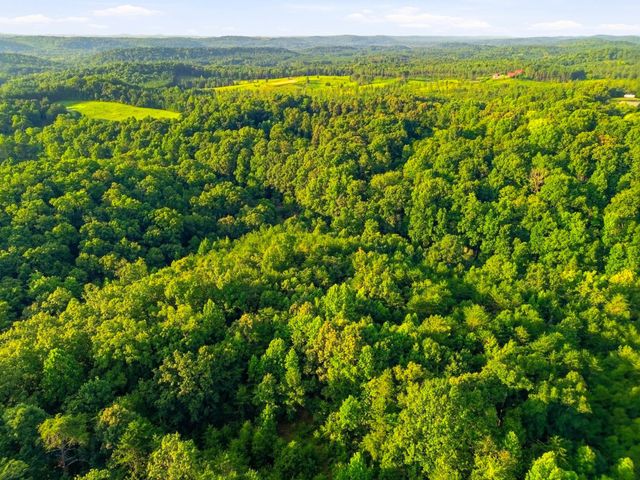 208 County Road 44, Athens, TN 37303