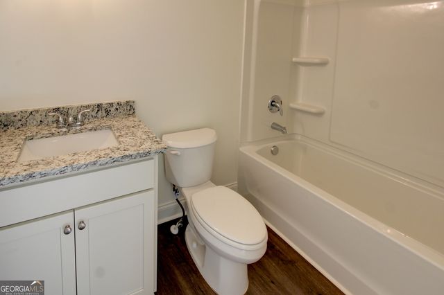 41 Woodland Road, Covington, GA 30016