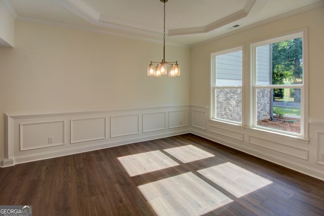 41 Woodland Road, Covington, GA 30016