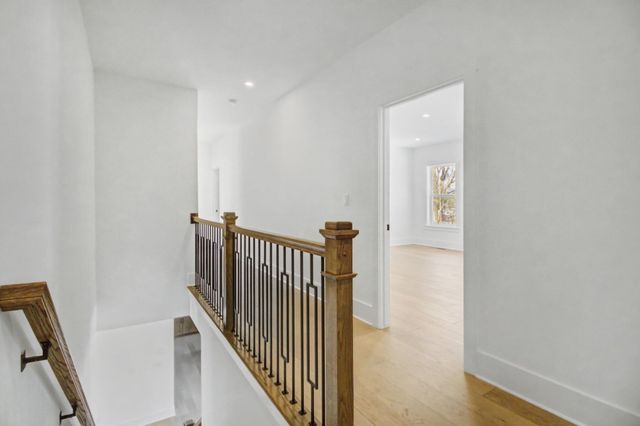 195 Acer Court, Ann Arbor, MI 48105