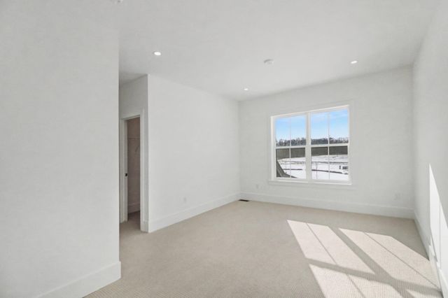 195 Acer Court, Ann Arbor, MI 48105