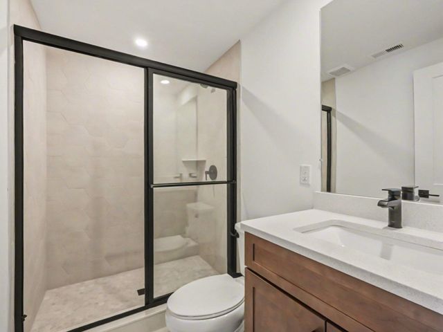 195 Acer Court, Ann Arbor, MI 48105