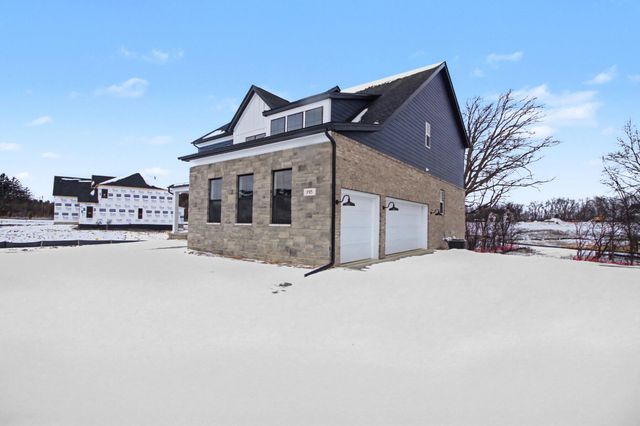 195 Acer Court, Ann Arbor, MI 48105