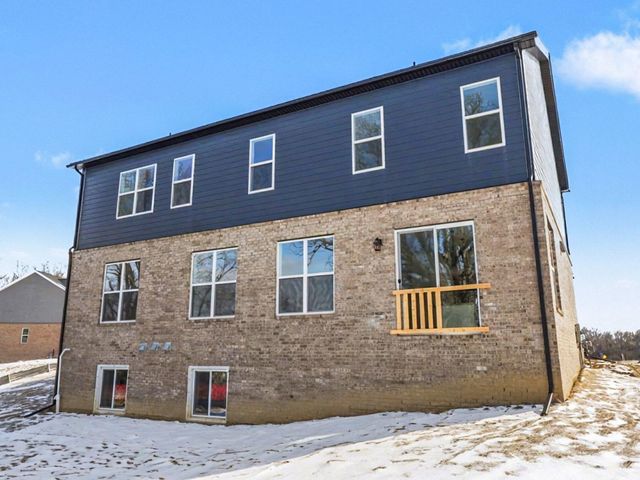 195 Acer Court, Ann Arbor, MI 48105