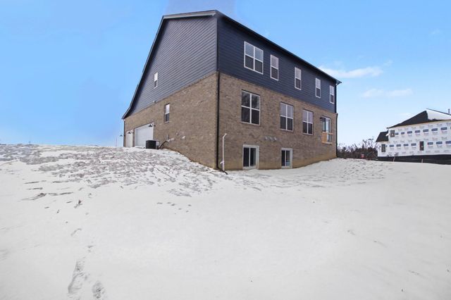 195 Acer Court, Ann Arbor, MI 48105